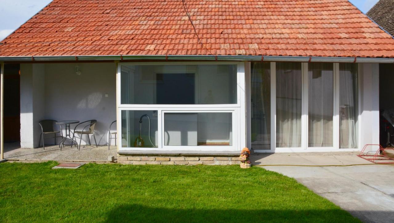 Apatin Apartman Экстерьер фото
